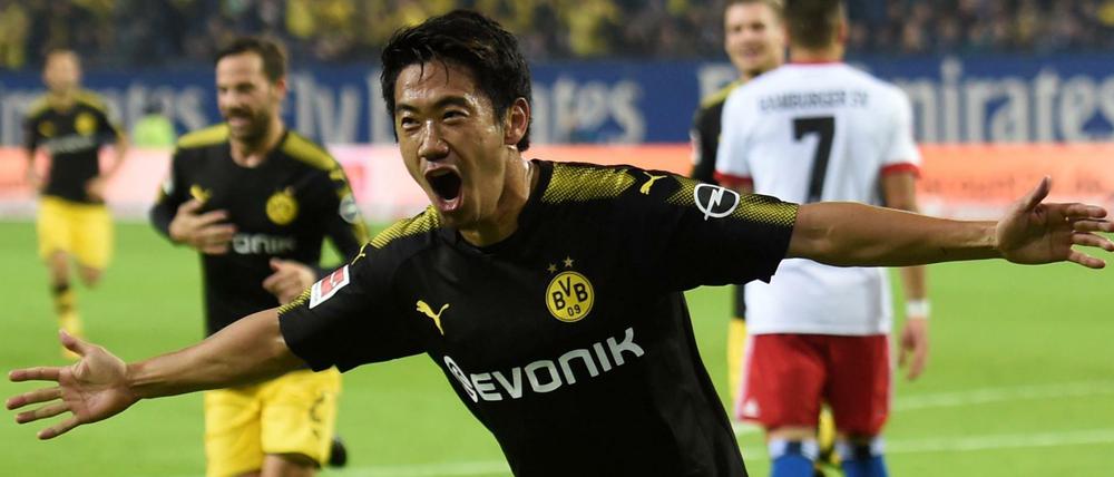 Shinji Kagawa bejubelt sein Tor gegen den Hamburger SV.