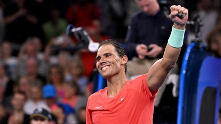 Rafael Nadal kehrte mit einem Sieg nach fast einem Jahr Pause zurück auf die ATP-Tour.
