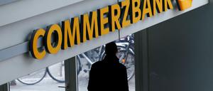 Die Commerzbank-Kunden sollen künftig mehr Gebühren zahlen. 