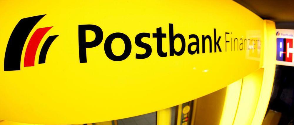 Gehen Deutsche Bank und Postbank bald getrennte Wege? Schon bei der Übernahme war es keine "Herzensangelegenheit". 