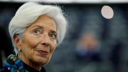 EZB-Präsidentin Christine Lagarde hat eine Überprüfung der Strategie des Instituts angekündigt.