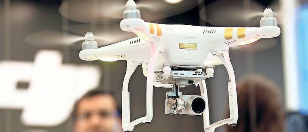 Drohnen werden in diesem Jahr auf der Internationalen Funkausstellung (Ifa) wieder eines der großen Themen sein. Die Messe beginnt am kommenden Freitag. 