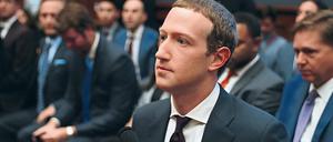 Unter Druck. Facebook-Chef Mark Zuckerberg am Mittwoch vor dem Finanzausschuss des US-Repräsentantenhauses.