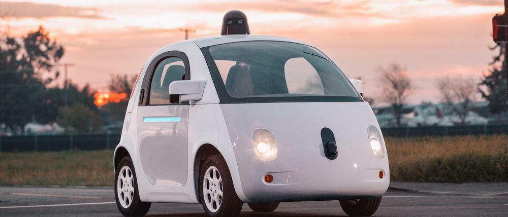 Die Zukunft des Verkehrs? Der Prototyp eines selbstfahrenden Autos von Google. 