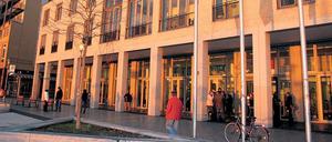 Die Alice-Salomon-Hochschule sticht mit ihren drei Frauen im Präsidium in Berlin hervor.