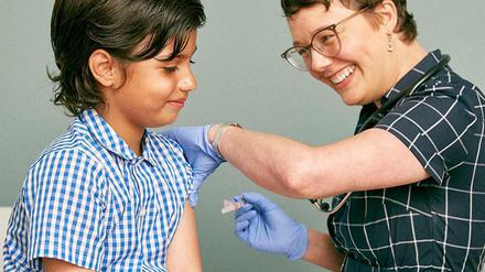 Bis zur Einschulung sind in Deutschland noch immer zu wenige Kinder gegen Masern geimpft.