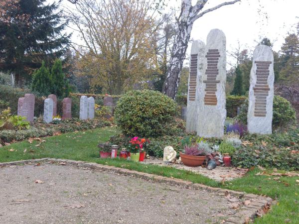 Der Memoriamgarten auf dem Friedhof Zehlendorf: stark nachgefragt und sehr gepflegt.