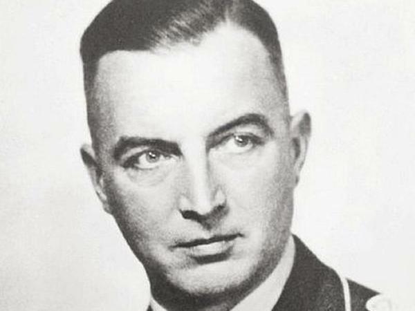 Cäsar von Hofacker, vermutlich zwischen 1940 und 1944.
