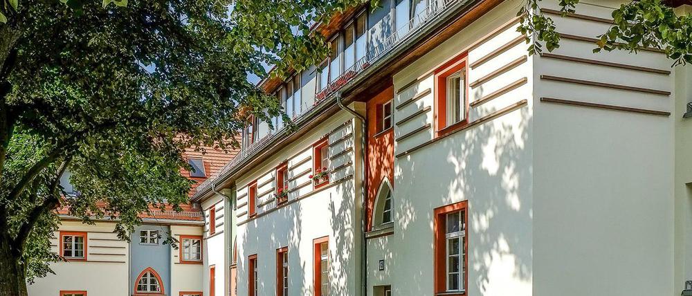 Denkmalgeschützt saniert.  55 Millionen Euro hat die Genossenschaft GeWoSüd in die Erhaltung der Lindenhof-Siedlung in Schöneberg investiert.