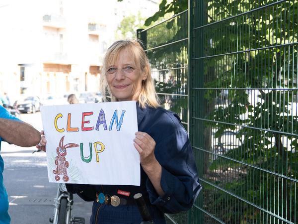 Carola Muysers hat die Aktion „Clean up Hasenheide“ gestartet und will jeden Montag mit Freiwilligen den Park aufräumen. 