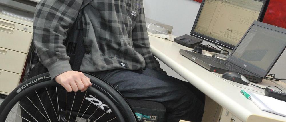 Viele Menschen mit Behinderungen haben Schwierigkeiten, einen Job im ersten Arbeitsmarkt zu finden.