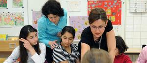 In Ferienkursen lernen Roma-Kinder Deutsch. Sie integrieren sich leichter als ihre Eltern.