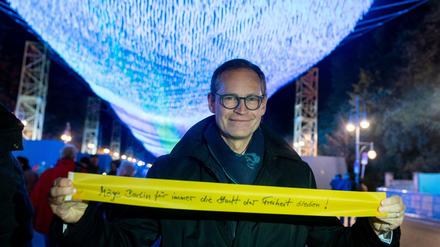 Bereits am Montag eröffnete Michael Müller (SPD), Regierender Bürgermeister von Berlin, die Festivalwoche zum 30. Mauerfalljubiläum. 