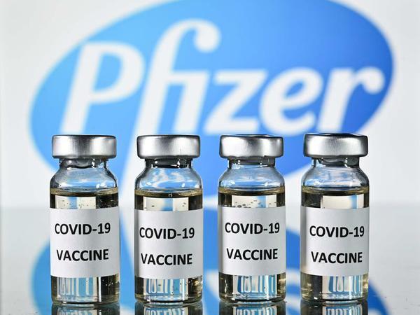 Der US-Pharmakonzern Pfizer hat auch an Impfstoffen gegen das Coronavirus geforscht.