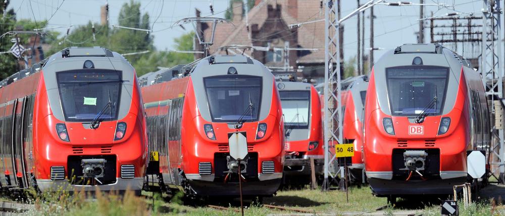 Zugfahren in Berlin und Brandenburg kostet viel Zeit. Die CDU schlägt Modernisierungs-Konzept vor.