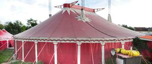 Das Zirkuszelt in Altglienicke - einer von mittlerweile sechs Cabuwazi-Standorten.