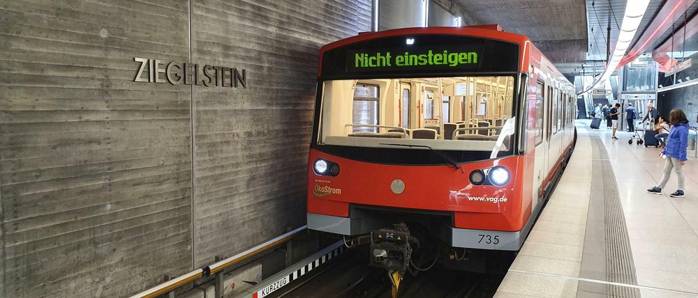 Bahnsteigtüren gibt es bei der Nürnberger U-Bahn nicht. 