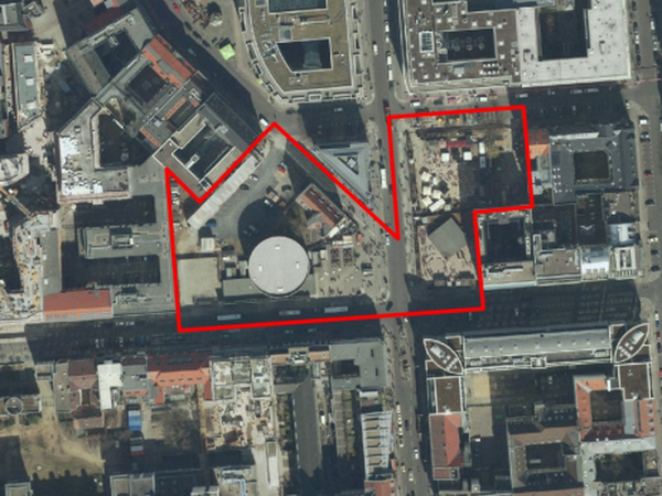 Umkämpfte Baulücke: Die rot umrandete Fläche zeigt das Entwicklungsgebiet Checkpoint Charlie.