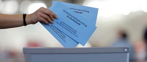 Der Bundestag hat die Teilwiederholung der Stimmenabgabe in Berlin beschlossen.