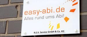 Die Firma bot einen Komplettservice für Abi-Feiern an. Der nun entstandene Schaden soll sich auf mindestens 150.000 Euro belaufen.