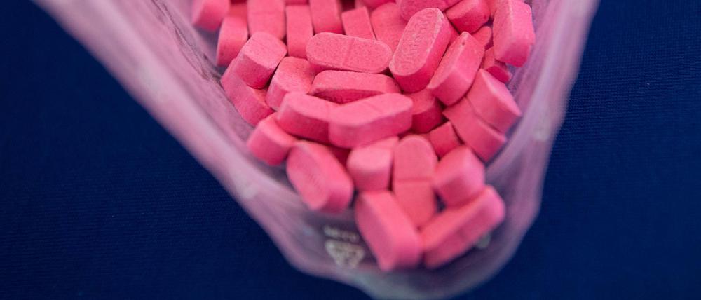 Anfang des 20. Jahrhunderts wurde MDMA von der deutschen Pharmafirma Merck patentiert.