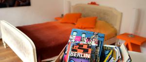 Mehr als 20.000 Ferienwohnungen werden in Berlin schätzungsweise über die Plattform Airbnb angeboten.