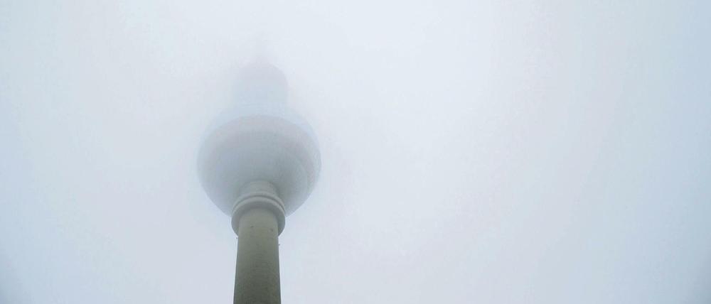 Der Fernsehturm steht oft symbolisch für die Sehnsucht nach Berlin, die sich bei manchen Zugezogenen in eine Hassliebe verwandelt.