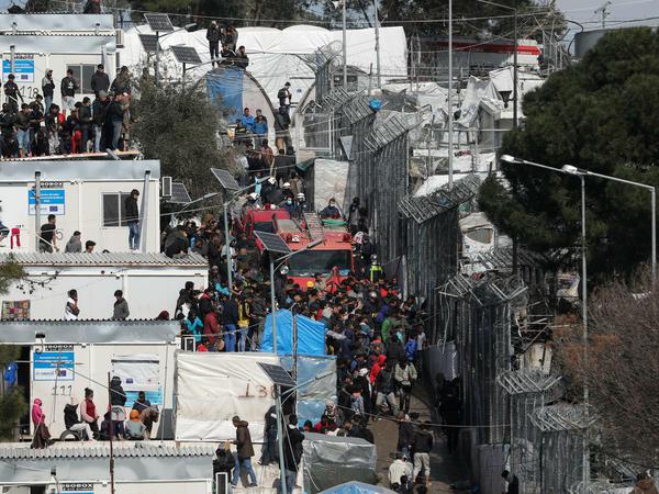 Das Flüchtlingscamp Moria ist vollkommen überfüllt.