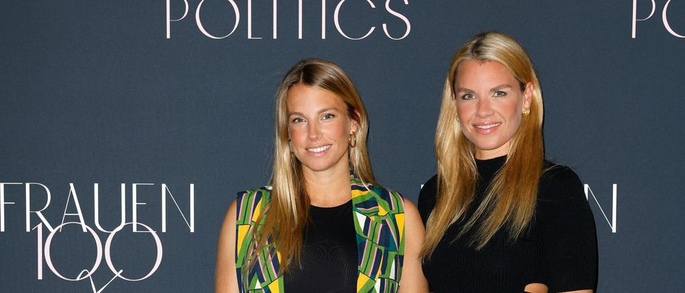 Feminismus mit Glamour. Agenturchefinnen Felicitas Karrer and Janina Hell beim politischen Frauen100 Dinner im Hotel Adlon 