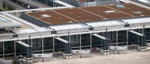 Blick auf den Flughafen BER - ein zusätzliches Terminal soll mehr Kapazitäten bescheren.
