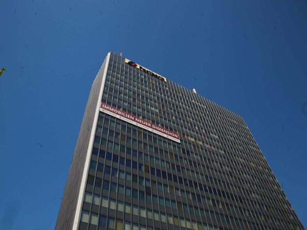 Der Postbank-Turm in Kreuzberg.