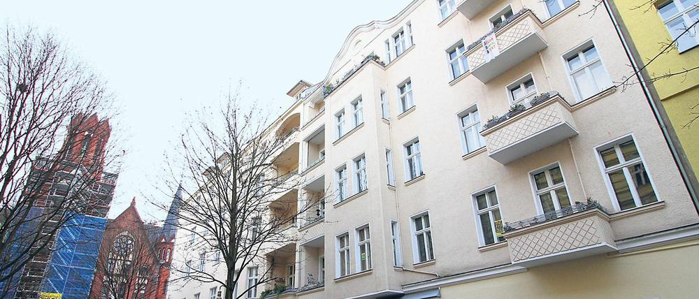 Das Haus Wrangelstraße 66 in Berlin-Kreuzberg war eines der ersten, das über das Vorkaufsrecht verstaatlicht wurde.