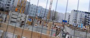 Gefragtes Gut: Bauland für neue Wohnungen gibt es in Berlin eigentlich genug. Trotzdem kommt der Neubau nicht schnell genug voran. 