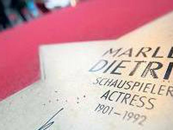 Der Stern. Marlene Dietrich war die erste, die Anfang 2010 auf dem „Boulevard der Stars“ geehrt wurde. Foto: dapd