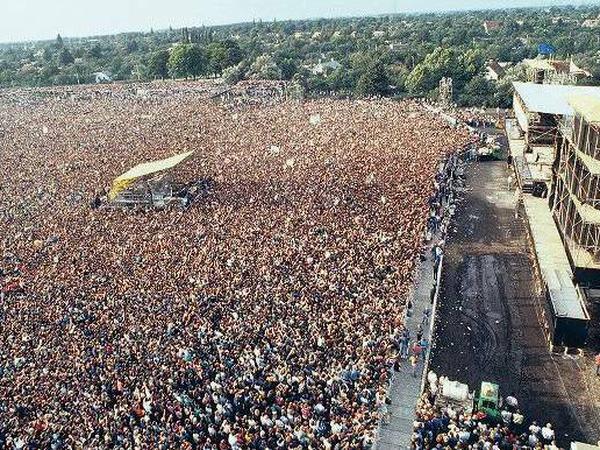 Konzert der Superlative. Bis zu 500 000 Menschen sollen am 19. Juli 1988 im Publikum gewesen sein.