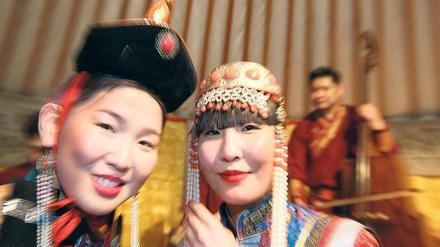 Eine große, große Gastfreundschaft. Auf der Internationalen Tourismusbörse stellt sich die Mongolei mit ihren Gebräuchen vor.