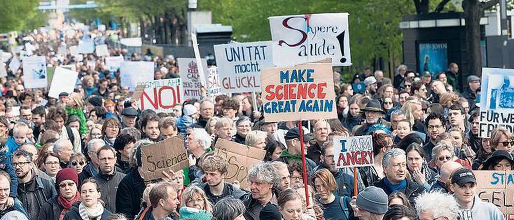 Make science great again. In Berlin wurde wie in vielen anderen Städten weltweit demonstriert. 