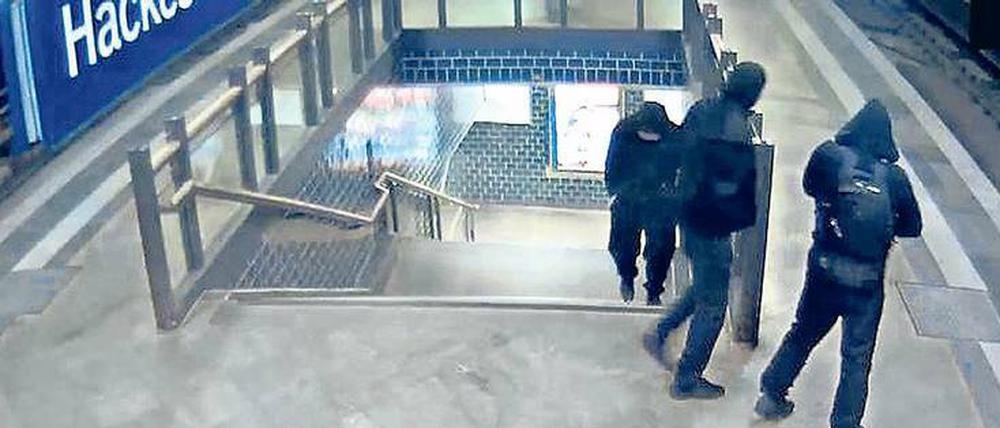 Beim Einbruch ins Bode-Museum wurden die Tatverdächtigen von Überwachungskameras der S-Bahn erfasst.