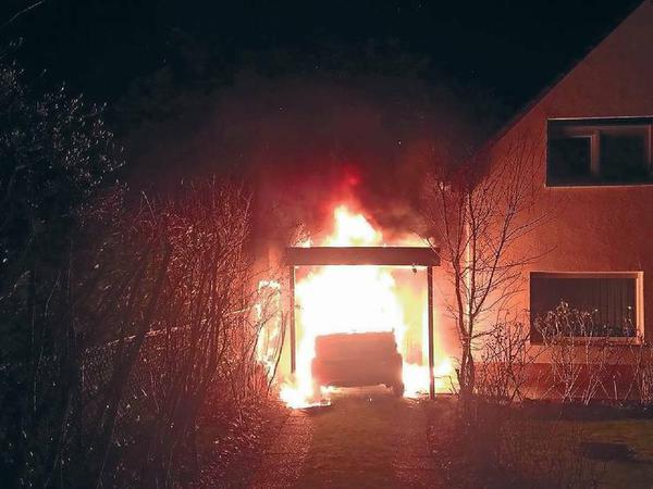 Am 1. Februar 2018 ist das Auto von Linken-Politiker Ferat Kocak in Brand gesetzt worden. 