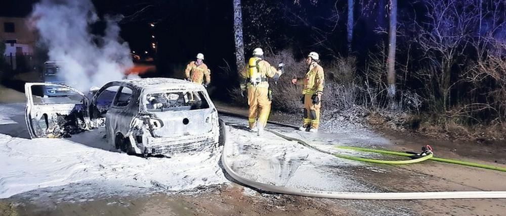 Am Samstagmorgen ist das Auto der Frau des Neuköllner Bezirksstadtrats Falko Liecke in Brand gesetzt worden. 