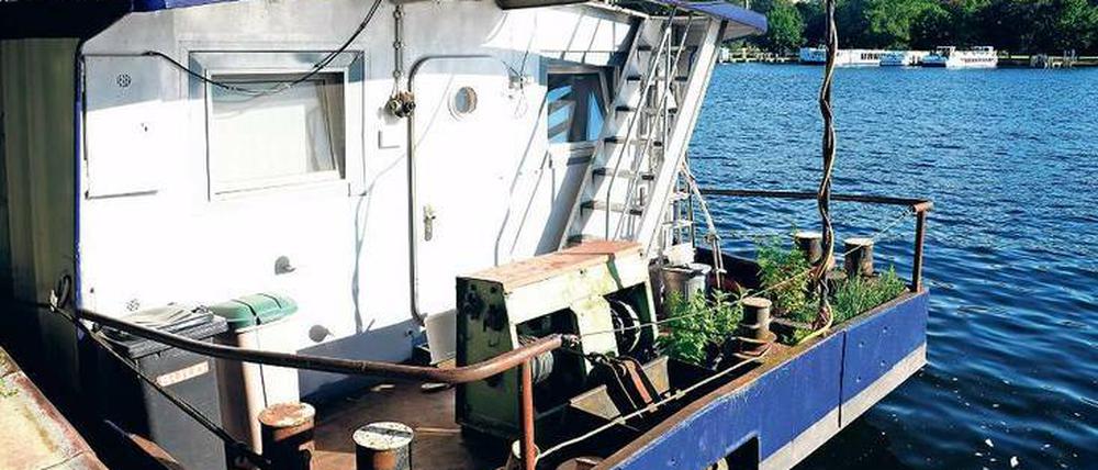 Flussidylle: "Helene" heißt das Boot der Familie Eisenhardt.