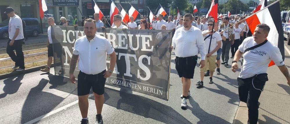 Nazi-Demo in Lichtenberg.