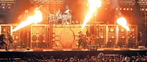 Viel Feuer gibt es auf der Bühne bei Rammstein immer - ob auch im neuen Video, bleibt abzuwarten.