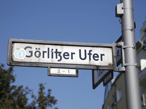 Das Straßenschild in Berlin-Kreuzberg.