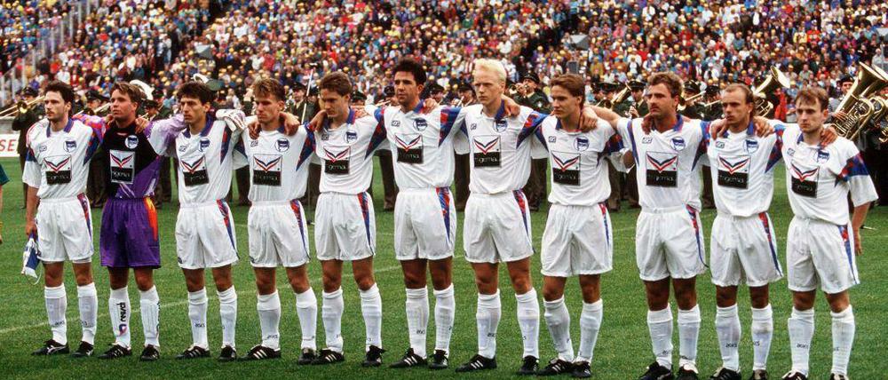Dolle Truppe. Die Klasse von 1993 im Finale gegen Leverkusen mit den Schmidts, mit Calle Ramelow, Christian Fiedler, Sven Meyer ....