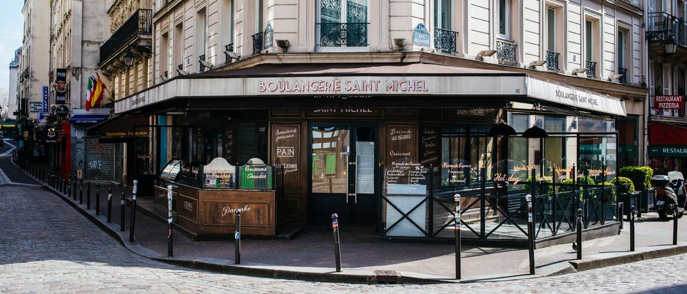 Eine Bäckerei im Pariser Stadtviertel Quartier Latin am linken Ufer der Seine. Solche kleinen Gewerbe werden durch Semaest geschützt.