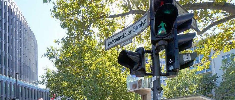 Grünes Licht für die Umbenennung. Ab Mitte September schreiben sich die Joachimstaler Straße und der Joachimstaler Platz mit „th“.