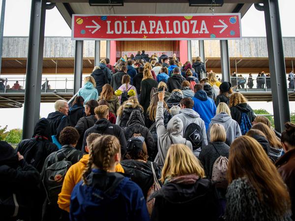 Letztes Jahr fand das Lollapalooza Festival noch auf dem Gelände der Rennbahn Hoppegarten statt. 