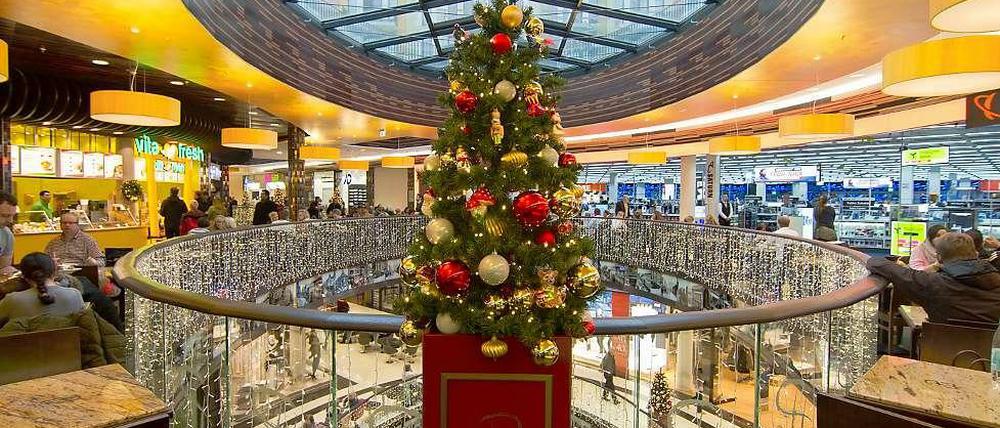 Shopper können getrost weiter in der Mall of Berlin ihre Weihnachtsgeschenke einkaufen.