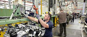 Jobmotor. Der Autobauer Daimler erhält von Mitarbeitern des Werkes in Marienfelde besonders gute Noten.